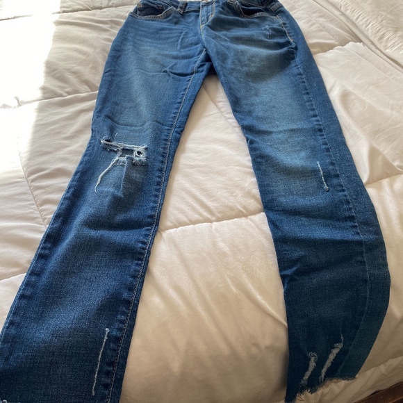 Jeans - Picture 1 of 4